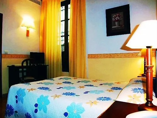 San Miguel Отель 2*